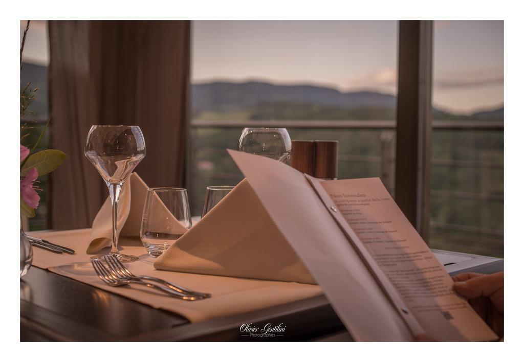 Hotel Restaurant Les Alisiers 라푸르트로이 외부 사진
