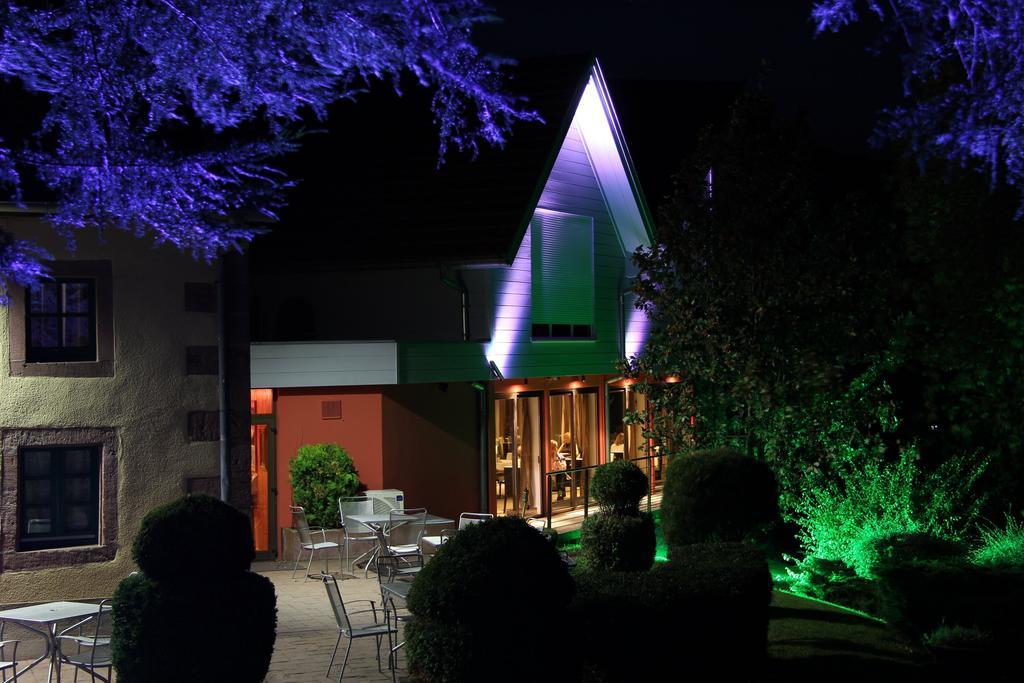 Hotel Restaurant Les Alisiers 라푸르트로이 외부 사진